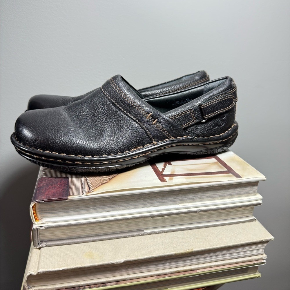 Born Women’s Size 10 Black Leather Slip-On Shoes - Picture 3 of 15
